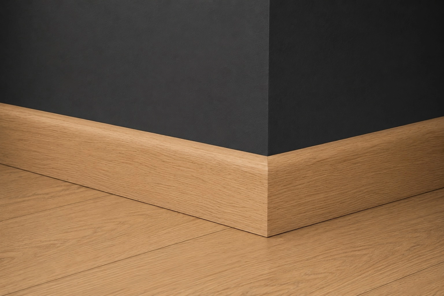 PRÓBKA 20 CM - Listwa przypodłogowa drewniana 80x16 mm - dąb europejski lakierowany