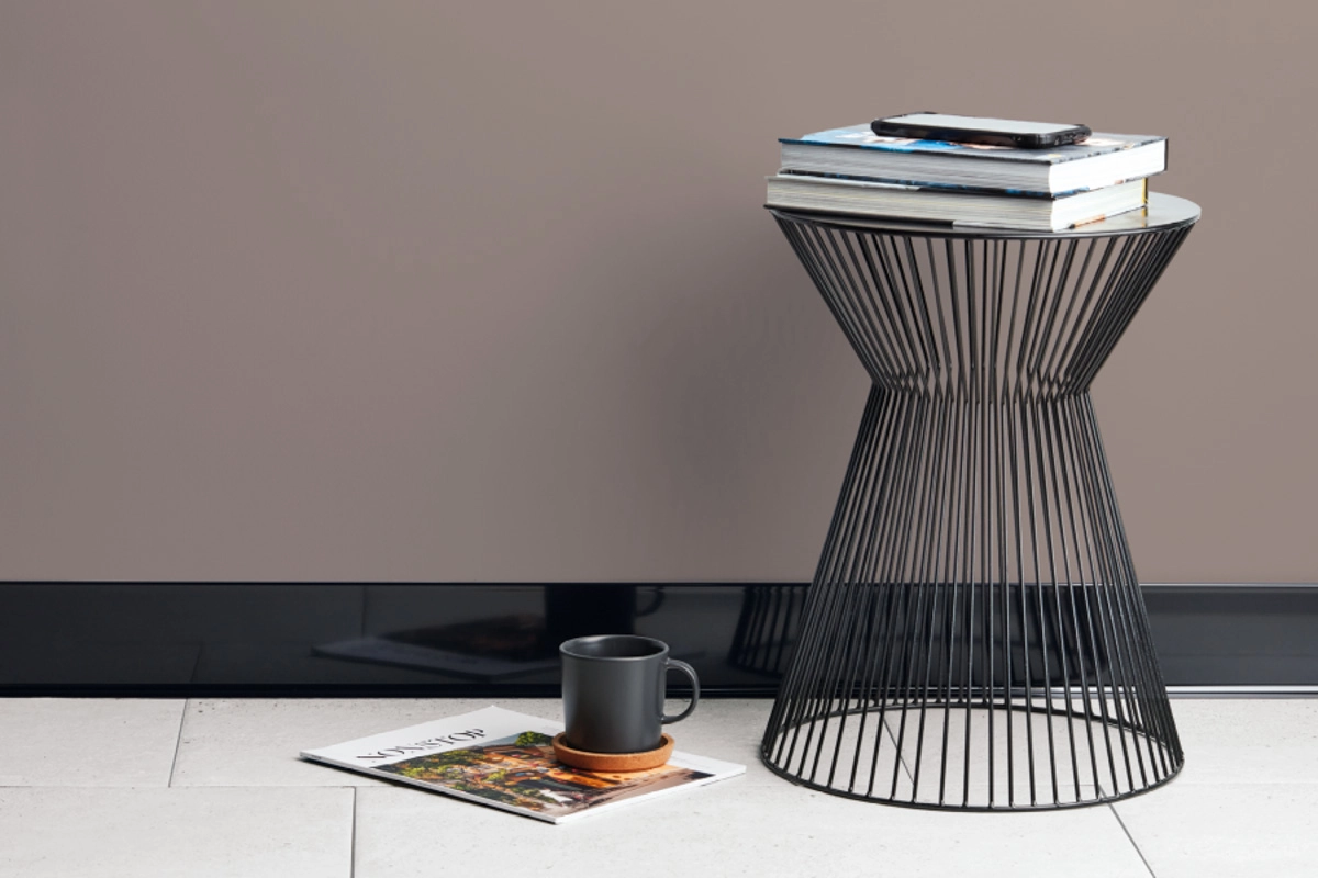 Listwa przypodłogowa aluminiowa czarna RAL9005 cokół Creativa LP59